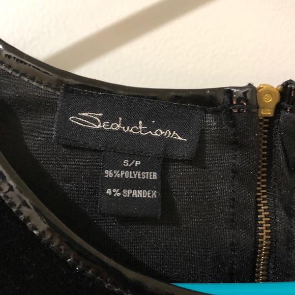 Vintage Black Velvet Cocktail Mini Dress - Picture 5 of 6